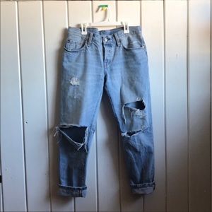 Levi’s ripped jeans